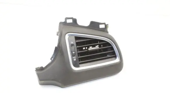 Suzuki SX4 S-Cross Dashboard air vent grill cover trim 7363061M0