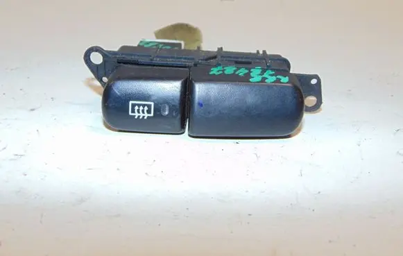 Windscreen/window heater switch