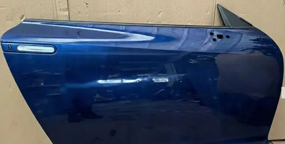 Nissan GT-R Front door GTR