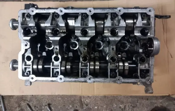 Seat Altea XL Engine head 03g103373a