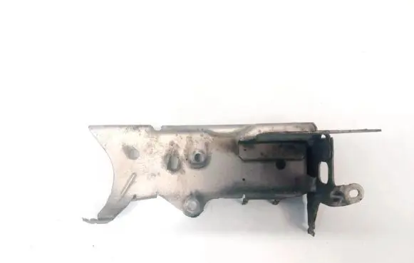 Toyota Avensis T270 Engine mounting bracket 8571719 060708