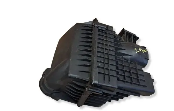 Peugeot 5008 Air filter box 9653388980