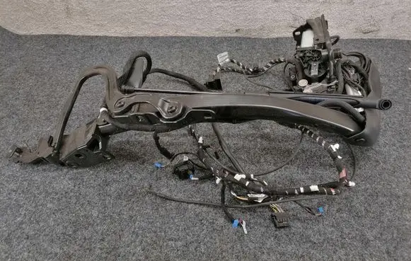 BMW 4 F32 F33 Convertible roof hinge 7401032 54377401032 7355824
