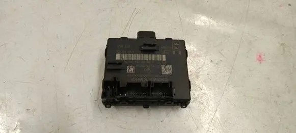 Audi A3 8Y Door control unit/module 5q0959595k