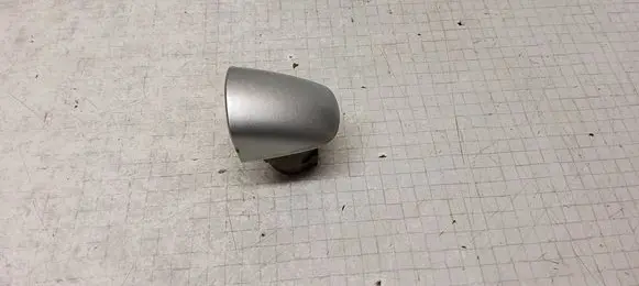 Volkswagen Touareg I Front door handle cover 7L6839167A