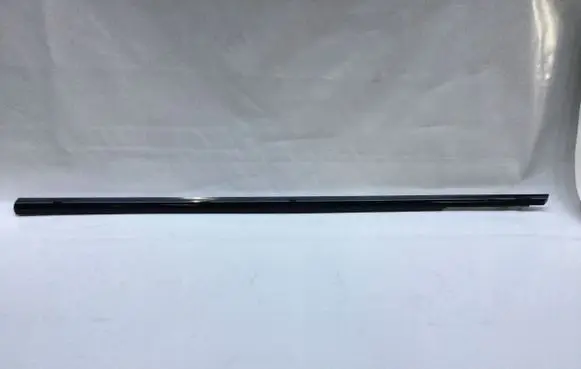 Mercedes-Benz CLS W257 Front door glass trim molding A2577250800