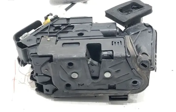 Skoda Kodiaq Front door lock 5TB837016