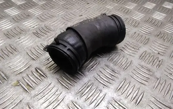 Intercooler hose/pipe