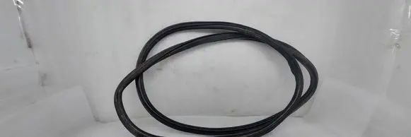 Audi Q3 F3 Front door rubber seal 