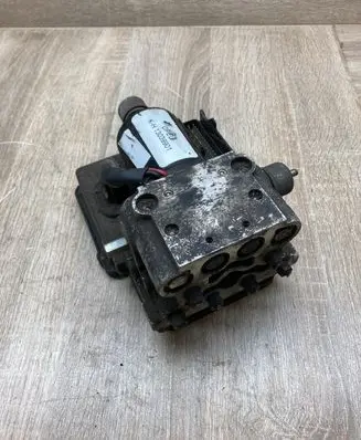 Opel Vectra B ABS Pump 13040101 13039901 S108022001C