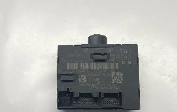 Audi A3 S3 8V Door control unit/module 5Q0959595B 5Q0959595
