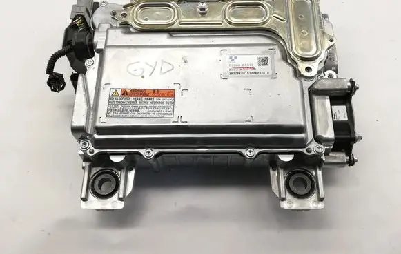Toyota Yaris Cross Voltage converter inverter KYS22H08F000 G92B0K0010