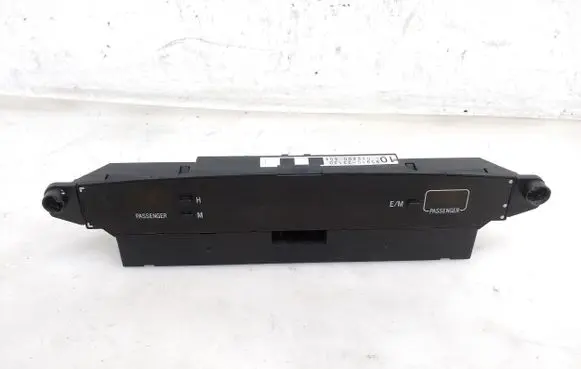 Toyota Camry Clock 8391033120 101022200804