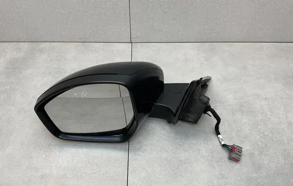 Land Rover Range Rover Evoque L538 Front door electric wing mirror