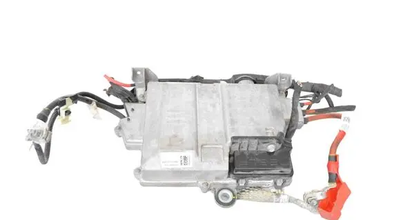Tesla Model 3 Air suspension control unit module (rear) P111818212K