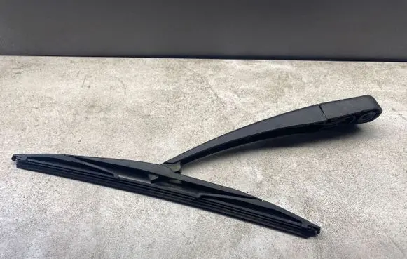 Citroen C4 Grand Picasso Rear wiper blade arm 