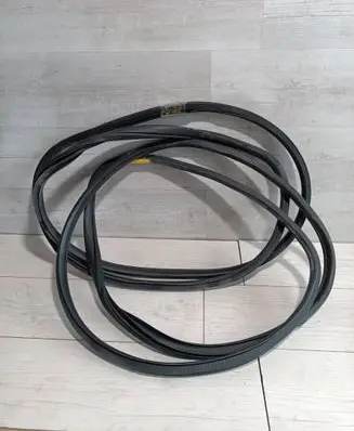 Dodge Durango III Rubber seal rear door 