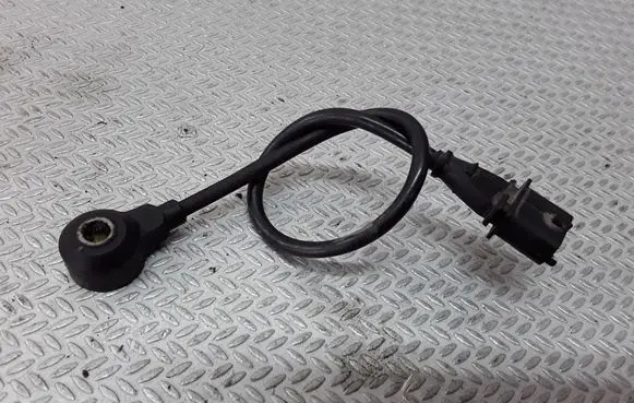 Opel Zafira A Detonation knock sensor 09158720