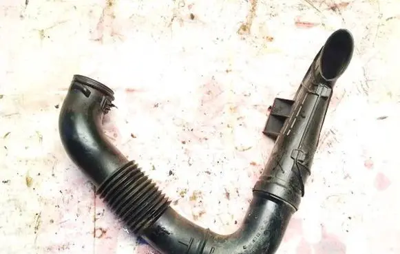 Peugeot 807 Air intake hose/pipe 1400446380