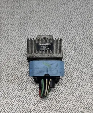 Citroen Berlingo Glow plug pre-heat relay 9640469680 BDA712