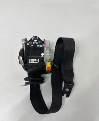 Skoda Octavia Mk3 (5E) Front seatbelt 3066322
