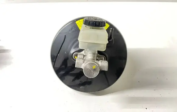 Infiniti G35 Brake booster AM850 87501469