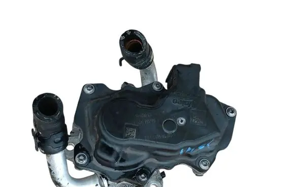 Volkswagen Golf VII EGR valve 04L131501