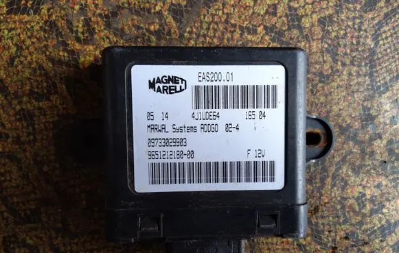 Peugeot 307 Immobilizer control unit/module 965121218000 09733029903