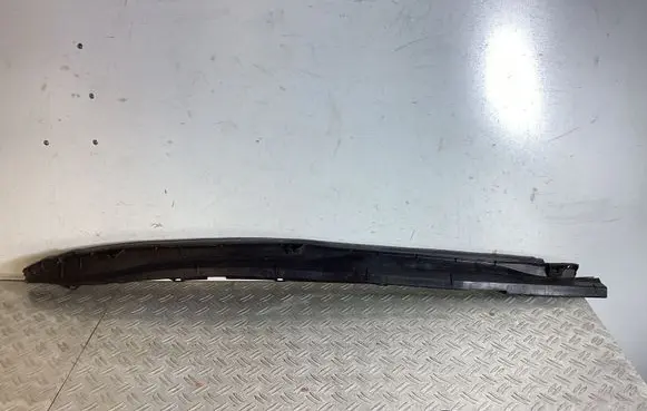 Fender end trim