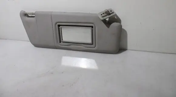 Mercedes-Benz C W203 Sun visor clip/hook/bracket 
