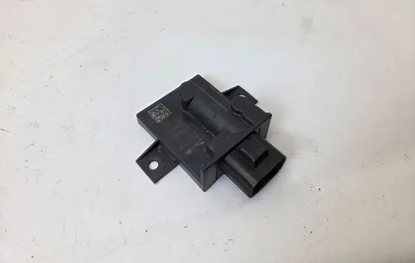 Jaguar F-Pace Fuel injection pump control unit/module HPLA-9D370-BB