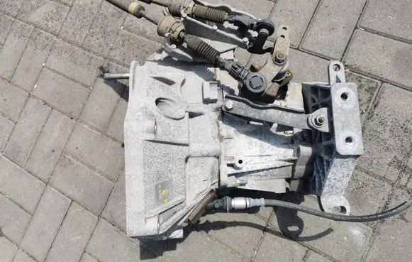Fiat 500L Manual 5 speed gearbox R074823