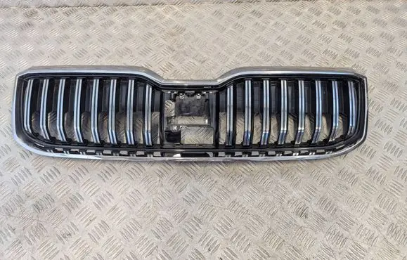 Skoda Superb B8 (3V) Front grill 3V0853653G 3V0853653K