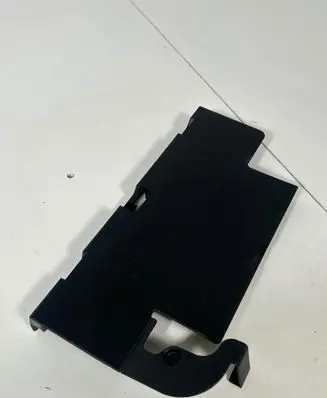Audi A6 C7 Battery box tray cover/lid 8K0915429