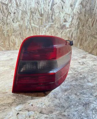 Mercedes-Benz ML AMG W164 Rear/tail lights 404122R 404182R