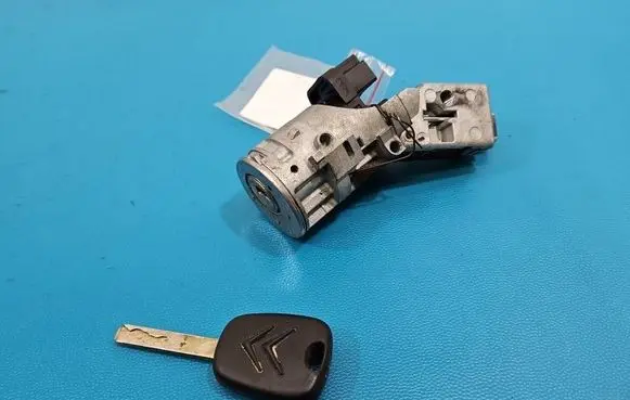 Citroen C4 I Ignition lock N0502455 IMPRK1590912