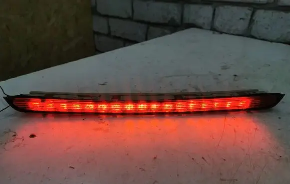 Audi A4 S4 B8 8K Third/center stoplight 8K9945097