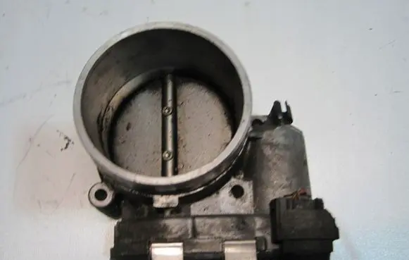 Porsche 718 Cayman 982 982c Throttle body valve 948605115