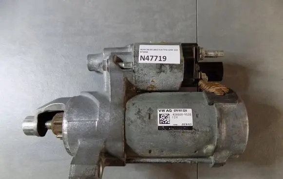 Audi A8 S8 D4 4H Starter motor 079911024
