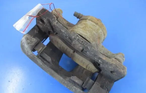 Chevrolet Kalos Front brake caliper