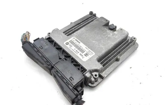 Mini One - Cooper Clubman R55 Engine control unit/module 7810909 0281015233