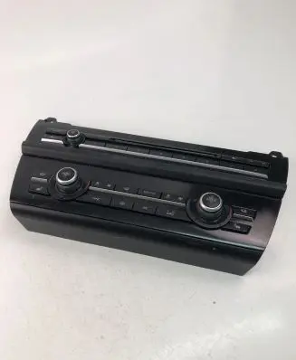 BMW 5 F10 F11 Interior fan control switch 6824207