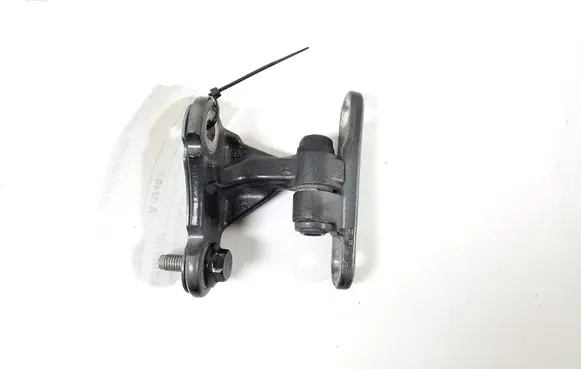 Mercedes-Benz ML W164 Front door upper hinge A2517201437
