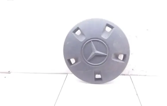 Mercedes-Benz Vito Viano W447 Original wheel cap A4474011600