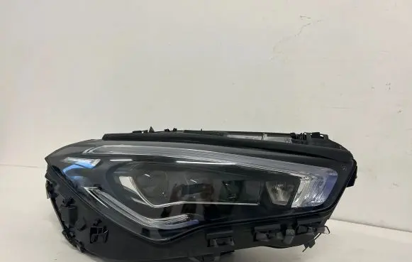 Mercedes-Benz CLA C118 X118 Headlight/headlamp A1189069000 1EX2660