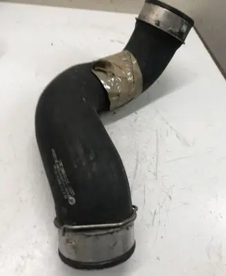 Mercedes-Benz E W211 Intercooler hose/pipe A2115282482Q2