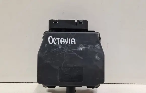 Skoda Octavia Mk2 (1Z) Turbo solenoid valve 6Q0906625 400434A