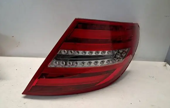 Mercedes-Benz C W204 Rear/tail lights 2048205864