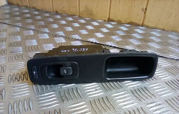 Volvo S80 Electric window control switch 30658117