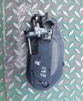 BMW 5 E60 E61 Front door coupe exterior handle/bracket 7191616